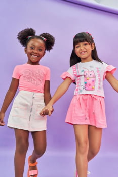 CONJUNTO INFANTIL KUKIÊ BLUSA BOXY EM MEIA MALHA E SHORTS EM MALHA TEXTURA - 77933