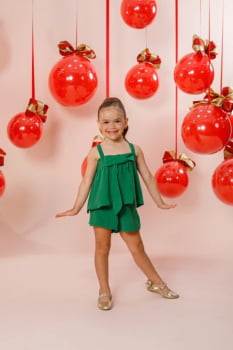 CONJUNTO INFANTIL MARIAS BLUSA COM LAÇO E SHORT EM CREPE - 823510