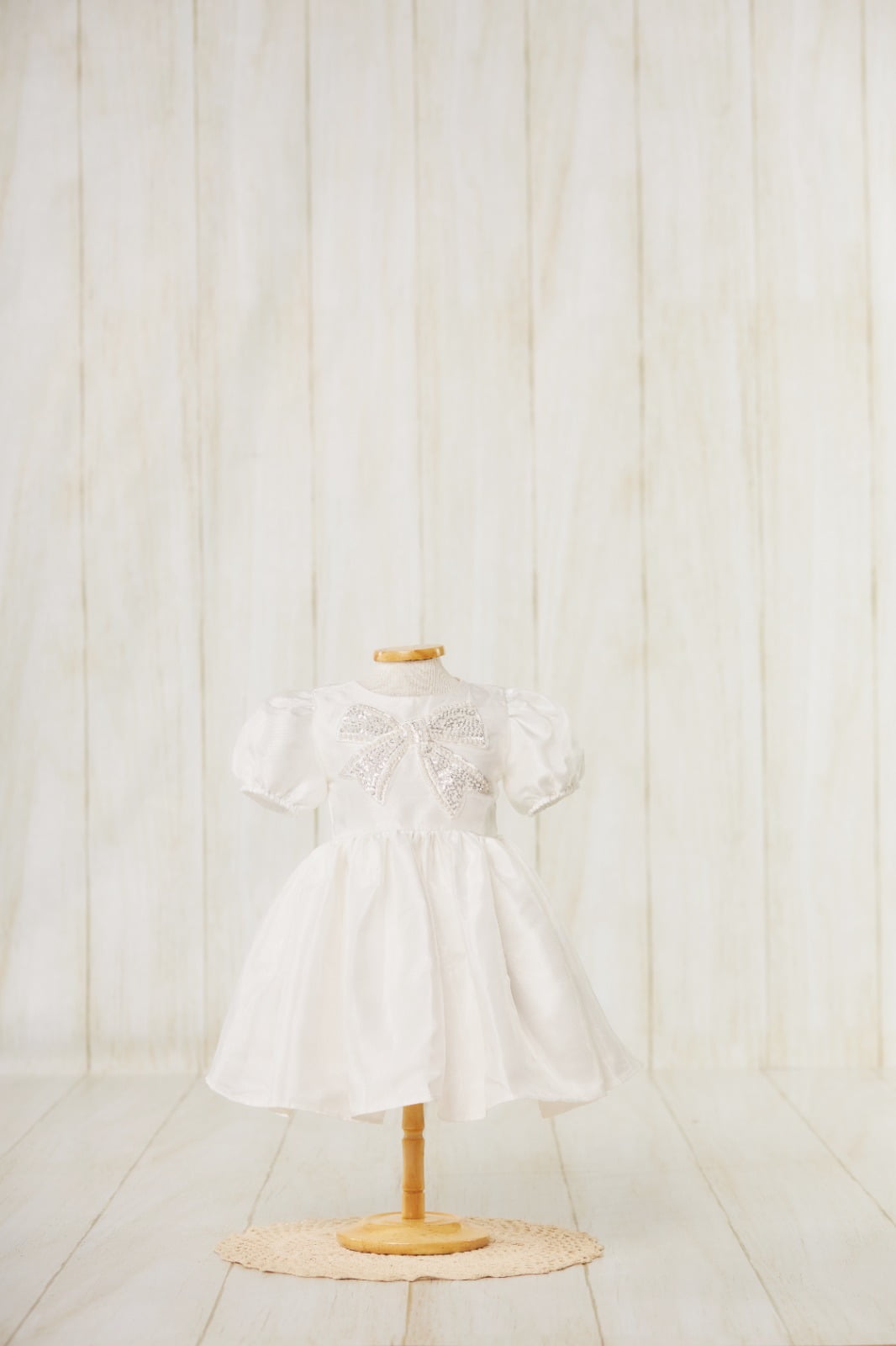 VESTIDO INFANTIL SERENA BABY EM ORGANZA COM LANTEJOULAS E BORDADO - 1325330